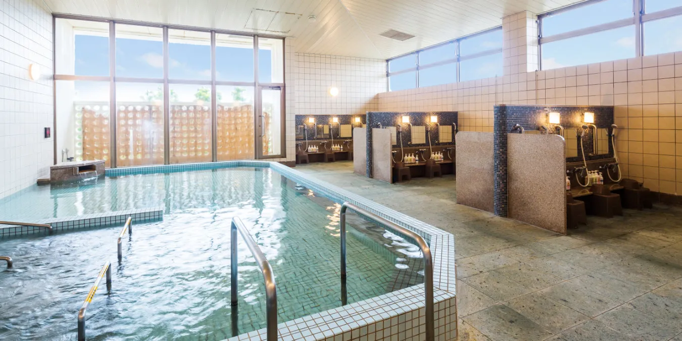 大浴場 にぃふぁい湯