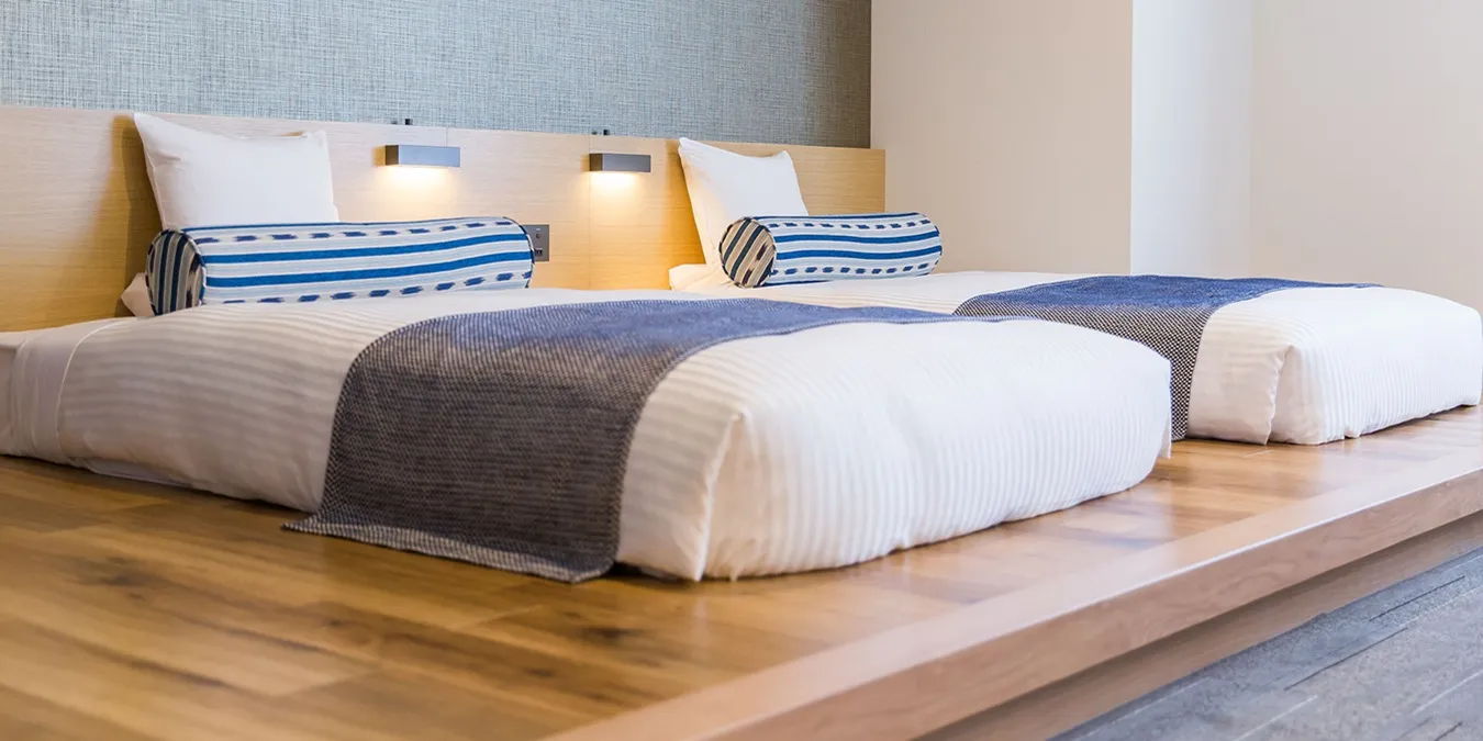 デラックスフォース