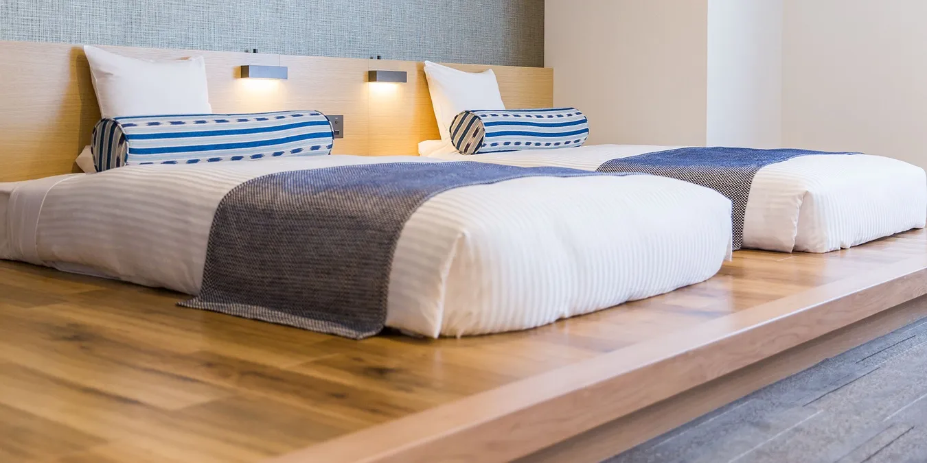 デラックスフォース