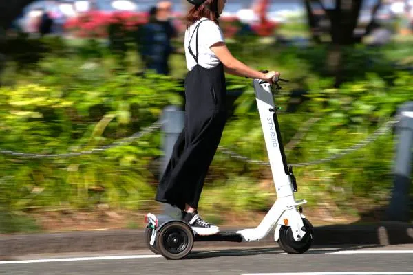 レンタル三輪モビリティ