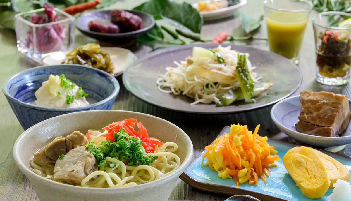朝食