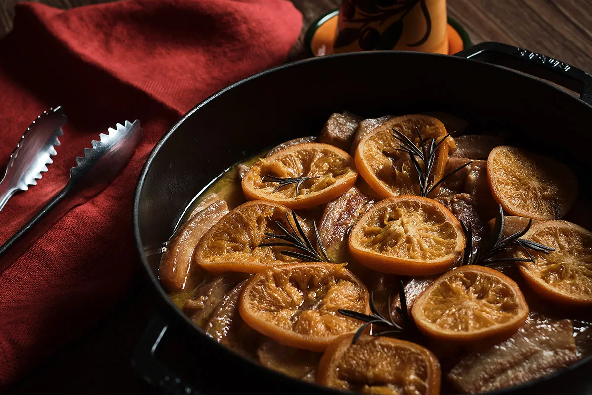 豚肉のオレンジ煮込み