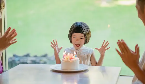 Anniversary 特別な記念日にホテルメイドのケーキを