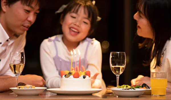 Anniversary 特別な記念日にホテルメイドのケーキを